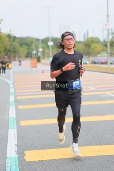 Runner Photo 5672298