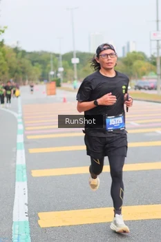 Runner Photo 5672308