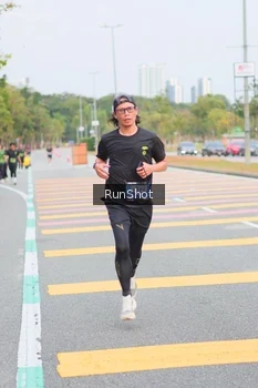 Runner Photo 5672311