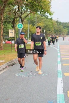 Runner Photo 5672319