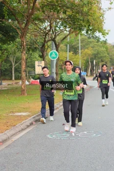 Runner Photo 5672339