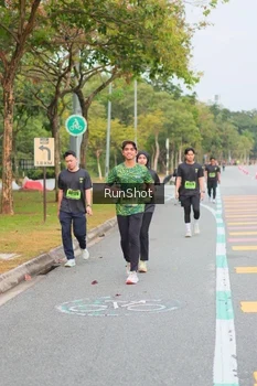 Runner Photo 5672342