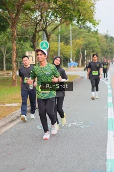Runner Photo 5672347