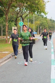 Runner Photo 5672349
