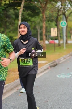 Runner Photo 5672384