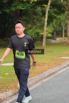 Runner Photo 5672391