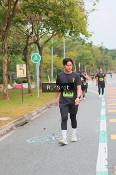 Runner Photo 5672392