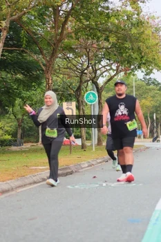 Runner Photo 5672410