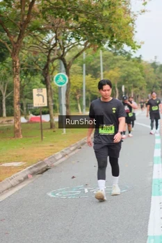 Runner Photo 5672417