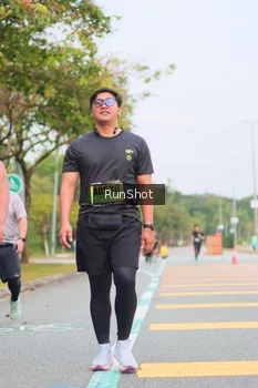 Runner Photo 5672434