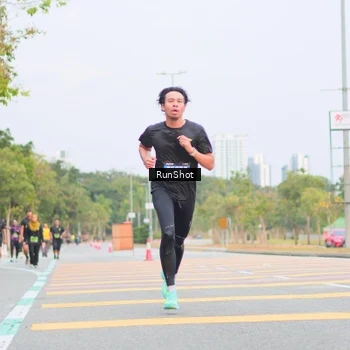 Runner Photo 5672447