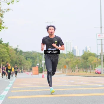 Runner Photo 5672448