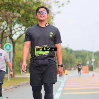 Runner Photo 5672450