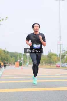 Runner Photo 5672452