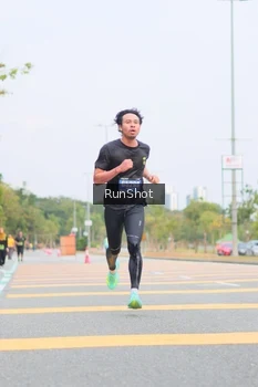 Runner Photo 5672457