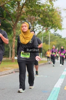 Runner Photo 5672524