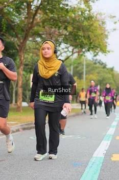 Runner Photo 5672533