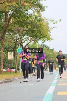 Runner Photo 5672551