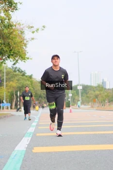 Runner Photo 5672581