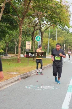 Runner Photo 5672614