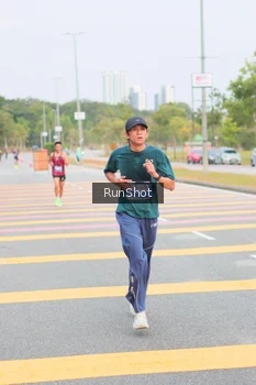 Runner Photo 5672618