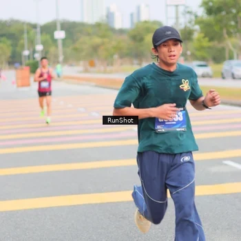 Runner Photo 5672630