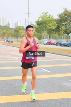 Runner Photo 5672654