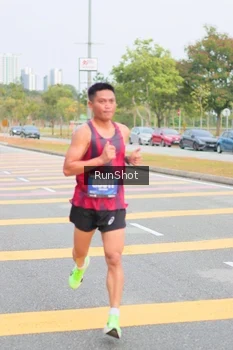 Runner Photo 5672655