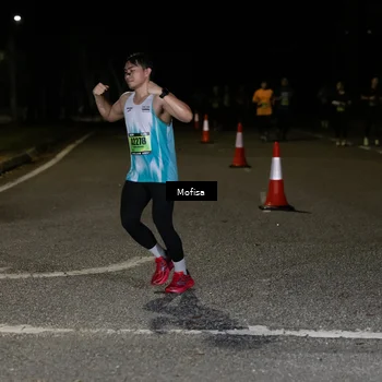 Runner Photo 5672674