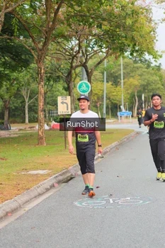 Runner Photo 5672678