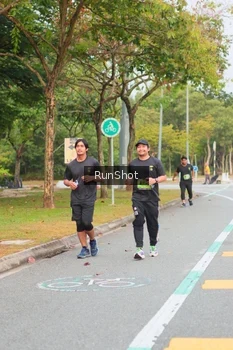 Runner Photo 5672701