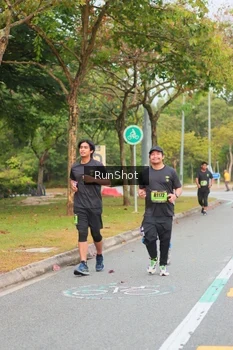 Runner Photo 5672713