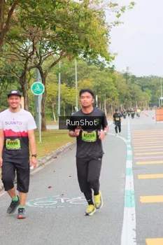 Runner Photo 5672720