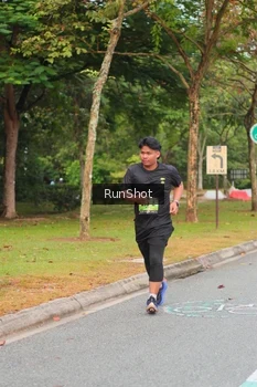 Runner Photo 5672729