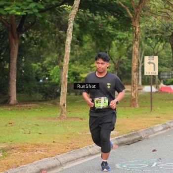 Runner Photo 5672738