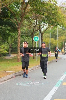 Runner Photo 5672744
