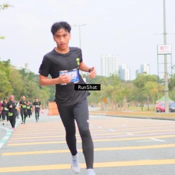 Runner Photo 5672865