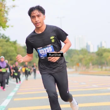 Runner Photo 5672875