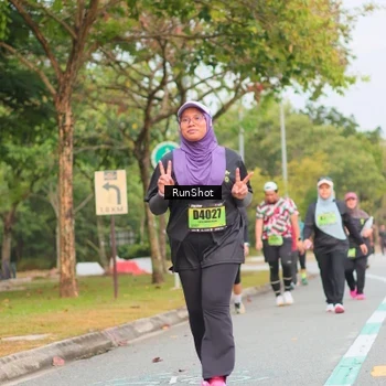 Runner Photo 5672890