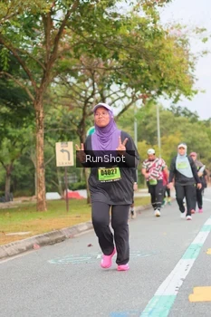 Runner Photo 5672892