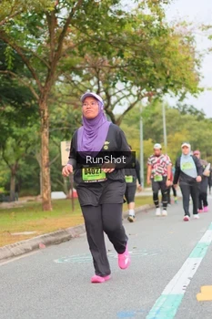Runner Photo 5672896