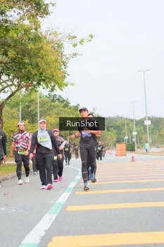 Runner Photo 5672912