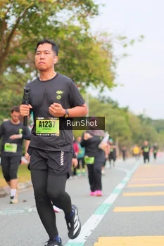 Runner Photo 5672959