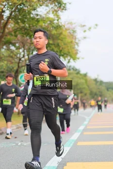 Runner Photo 5672960
