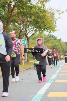 Runner Photo 5672990