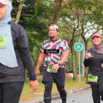 Runner Photo 5673004
