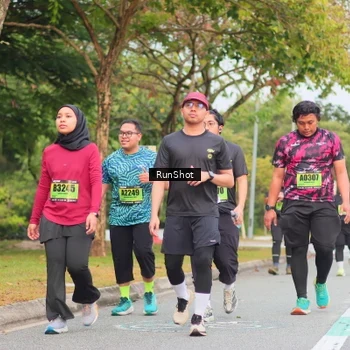 Runner Photo 5673023