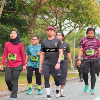 Runner Photo 5673038