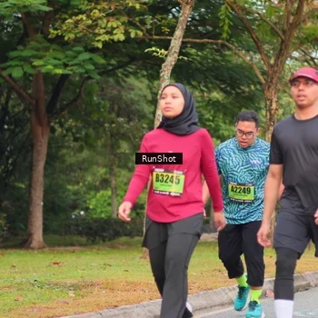 Runner Photo 5673054