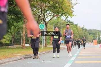 Runner Photo 5673107
